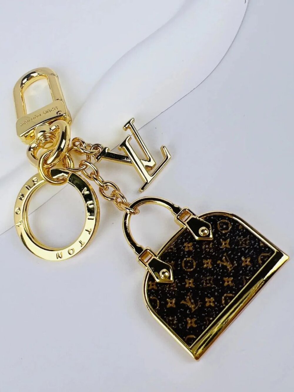 NEW! BEAUTIFUL "Luxury Vibes" BAG CHARM KEYCHAIN